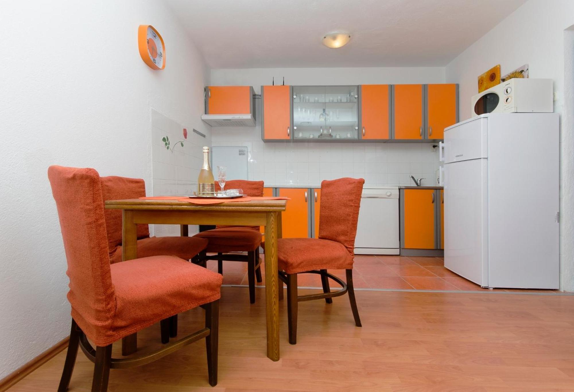 City Apartments Nada ماكارسكا الغرفة الصورة