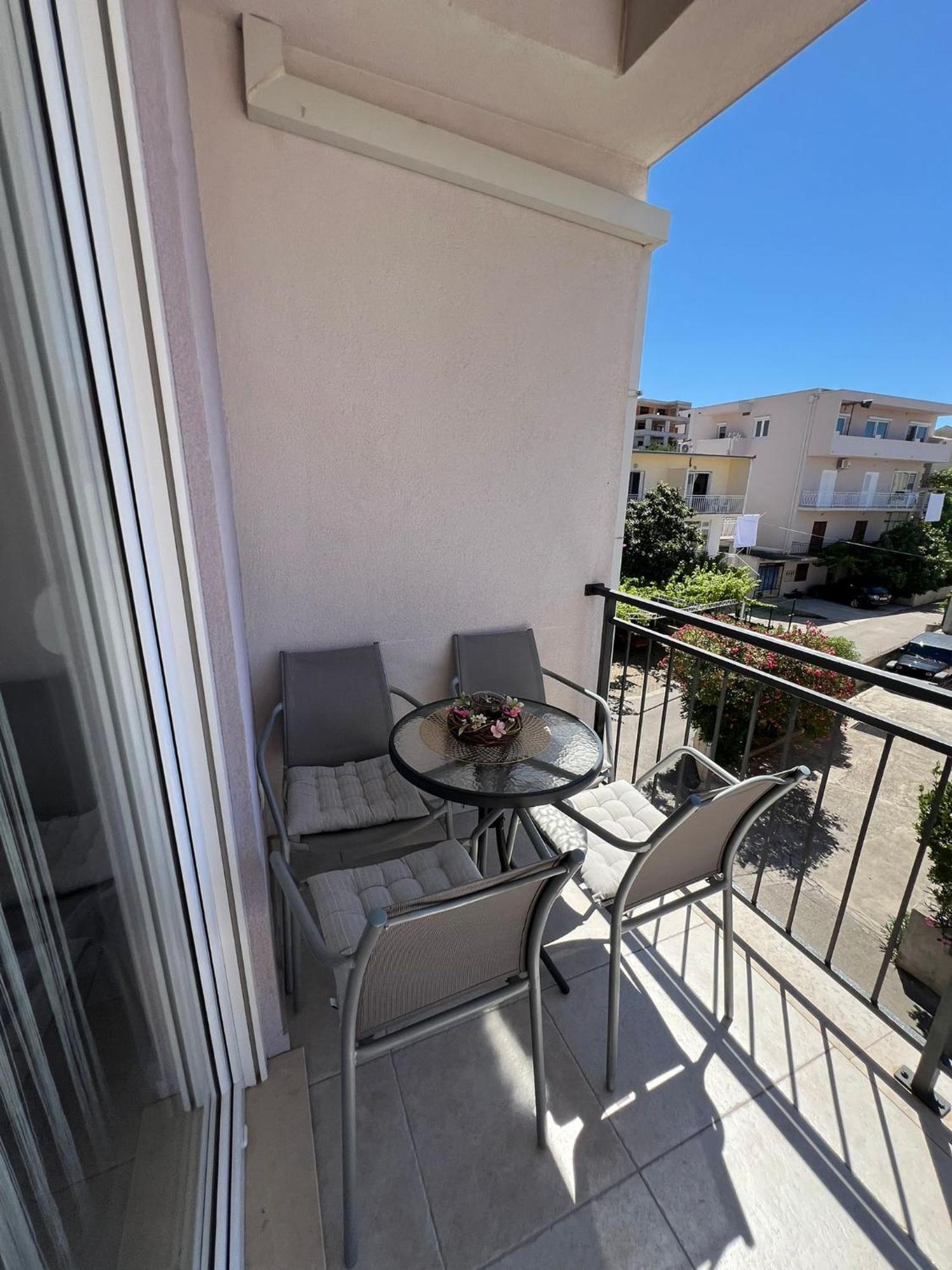 City Apartments Nada ماكارسكا المظهر الخارجي الصورة