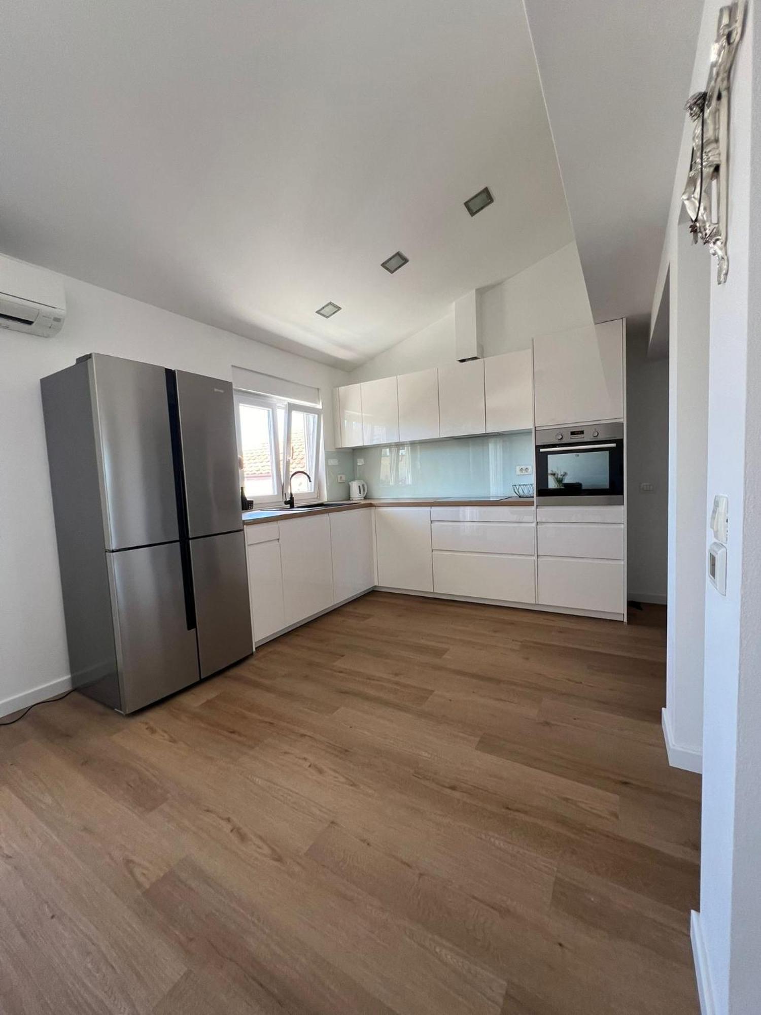 City Apartments Nada ماكارسكا المظهر الخارجي الصورة