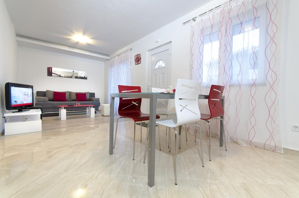 City Apartments Nada ماكارسكا الغرفة الصورة